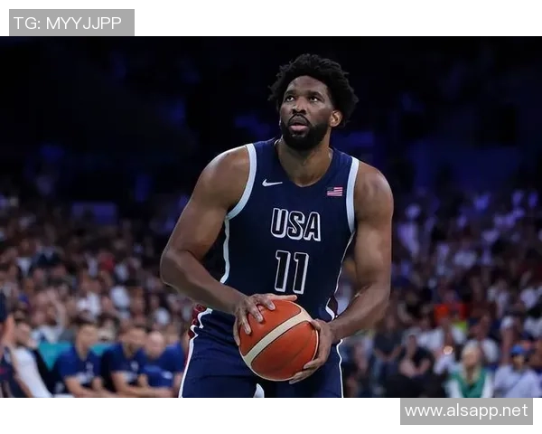 乔尔恩比德在NBA赛场上的辉煌历程与未来发展潜力分析