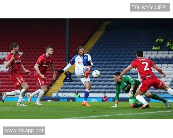 布莱克浦主场迎战牛津联期待精彩对决与进球盛宴 布莱克浦主场迎战牛津联期待精彩对决与进球盛宴